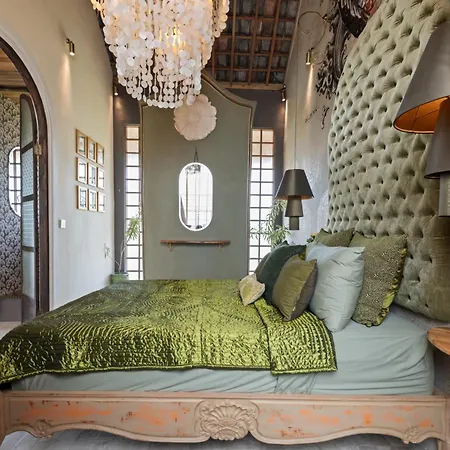 Atelier Ubud Art Lofts